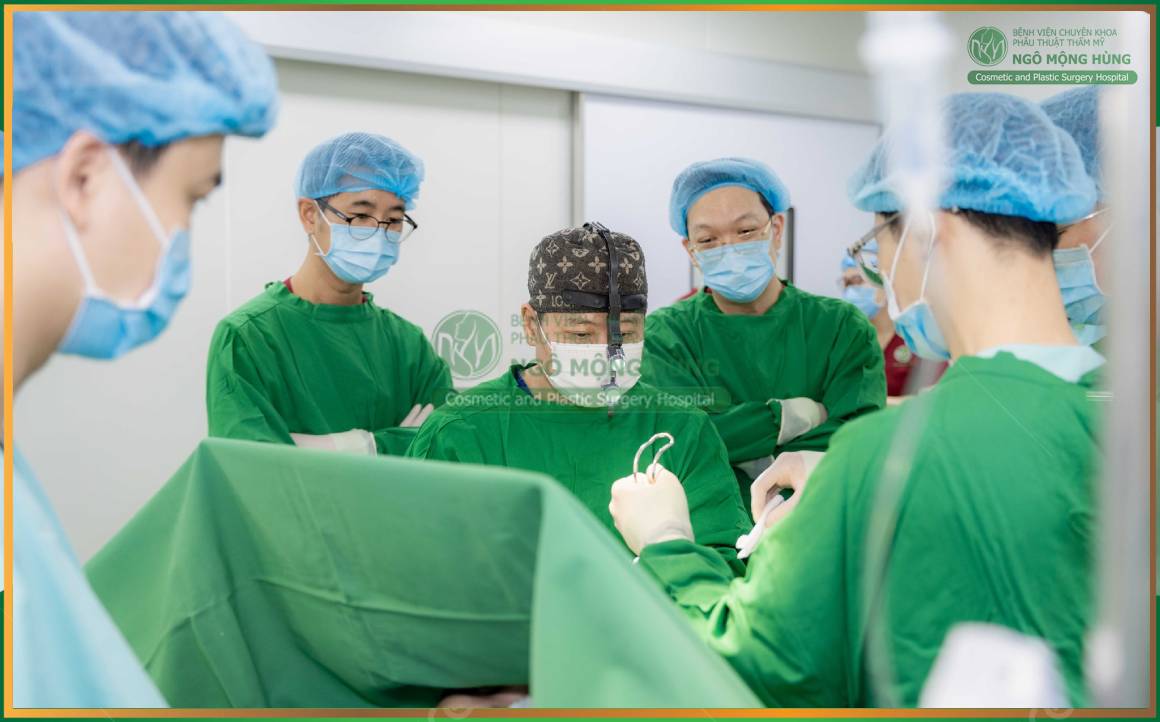 Hướng dẫn chăm sóc sau nâng ngực đúng cách